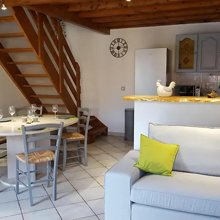 De Charme Avec Piscine Privee, Terrasse Et Cour Close A Saint-appolinard - Fr-1-496-202 Saint-Appolinard (Loire)