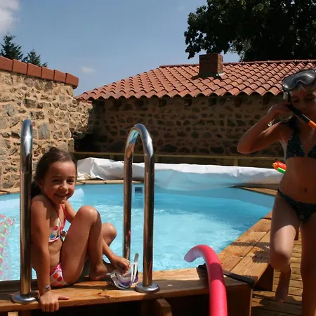 De Charme Avec Piscine Privee, Terrasse Et Cour Close A Saint-appolinard - Fr-1-496-202 Saint-Appolinard (Loire)